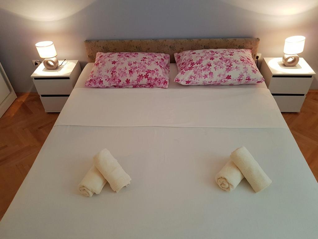 Apartment Vice Mali สปลิท ภายนอก รูปภาพ